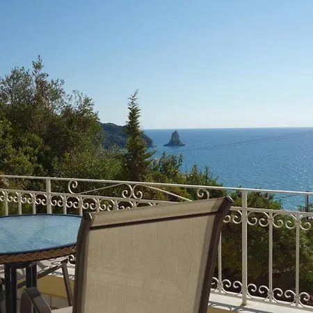 Natalia Loft C With Panoramic Sea Views Of Agios Gordios Bay Апартаменты
