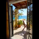 Natalia Loft C With Panoramic Sea Views Of Agios Gordios Bay דירה