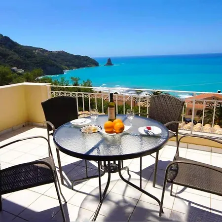 Апартаменты Natalia Loft C With Panoramic Sea Views Of Agios Gordios Bay